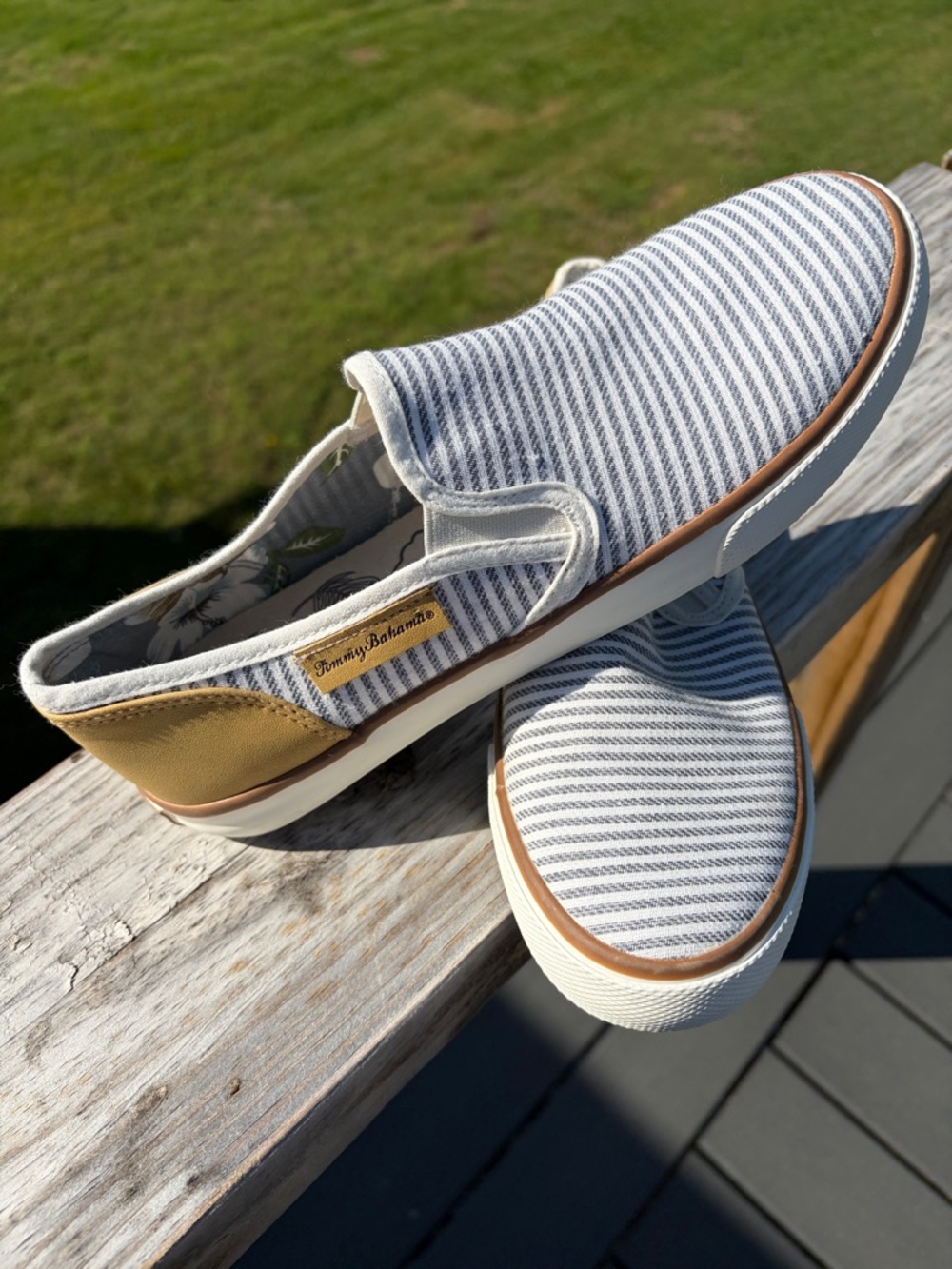 Tommy Bahama Gray & White Striped Slip-On Loafers with Tan Heel